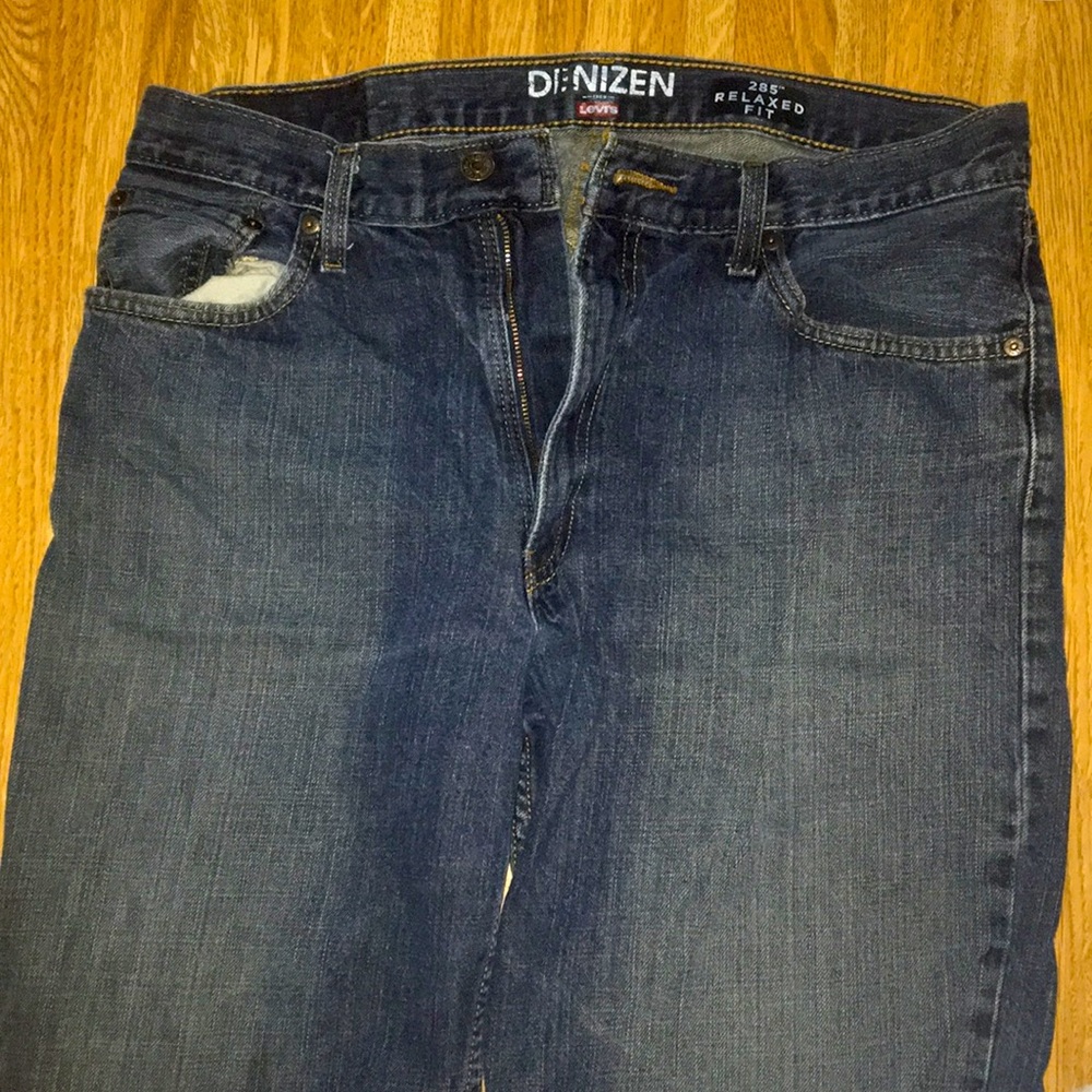 Denizen 285 Relaxed Fit Blue Jeans. Men’s 36x34